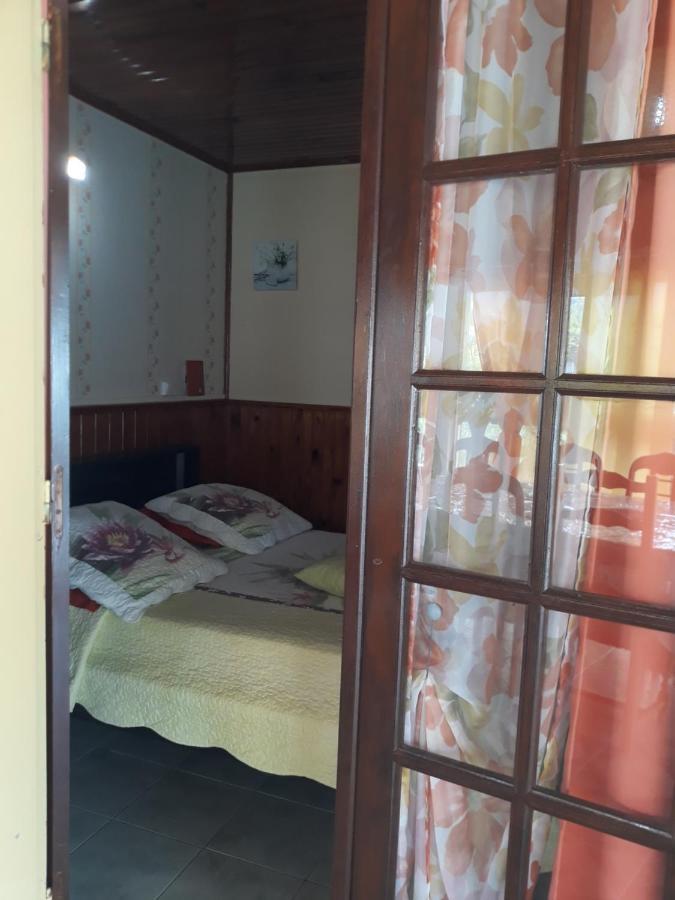 Bed and Breakfast Petite Fleur De Lentilles Силао Экстерьер фото