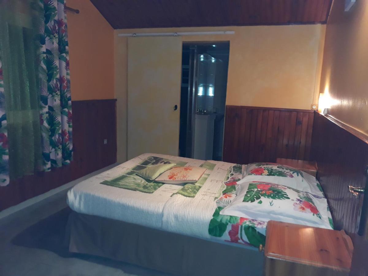 Bed and Breakfast Petite Fleur De Lentilles Силао Экстерьер фото